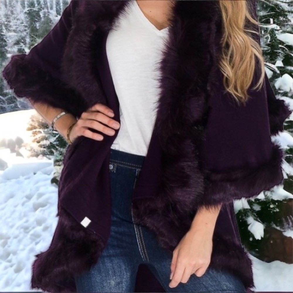 ELEGANT Purple Faux Fur Double Layer CAPE COAT - Picture 2 of 10